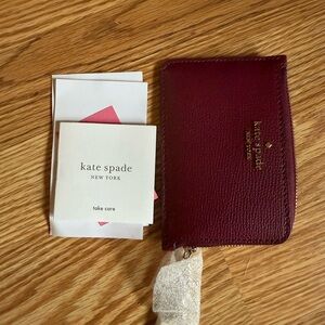 Kate Spade New York Darcy Medium L-Zip Card Holder